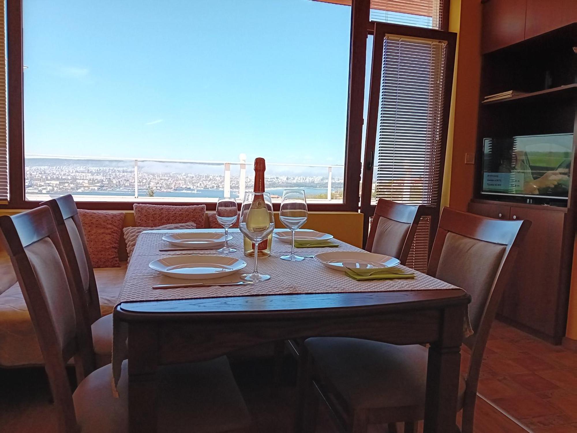 Apartament Zaliva Varna Exteriör bild