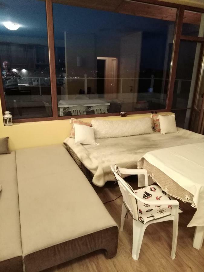 Apartament Zaliva Varna Rum bild